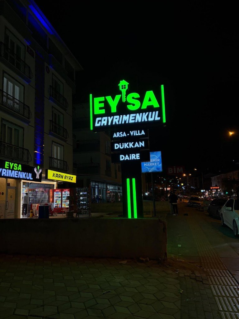 Eysa Gayrimenkul Işıklı Totem
